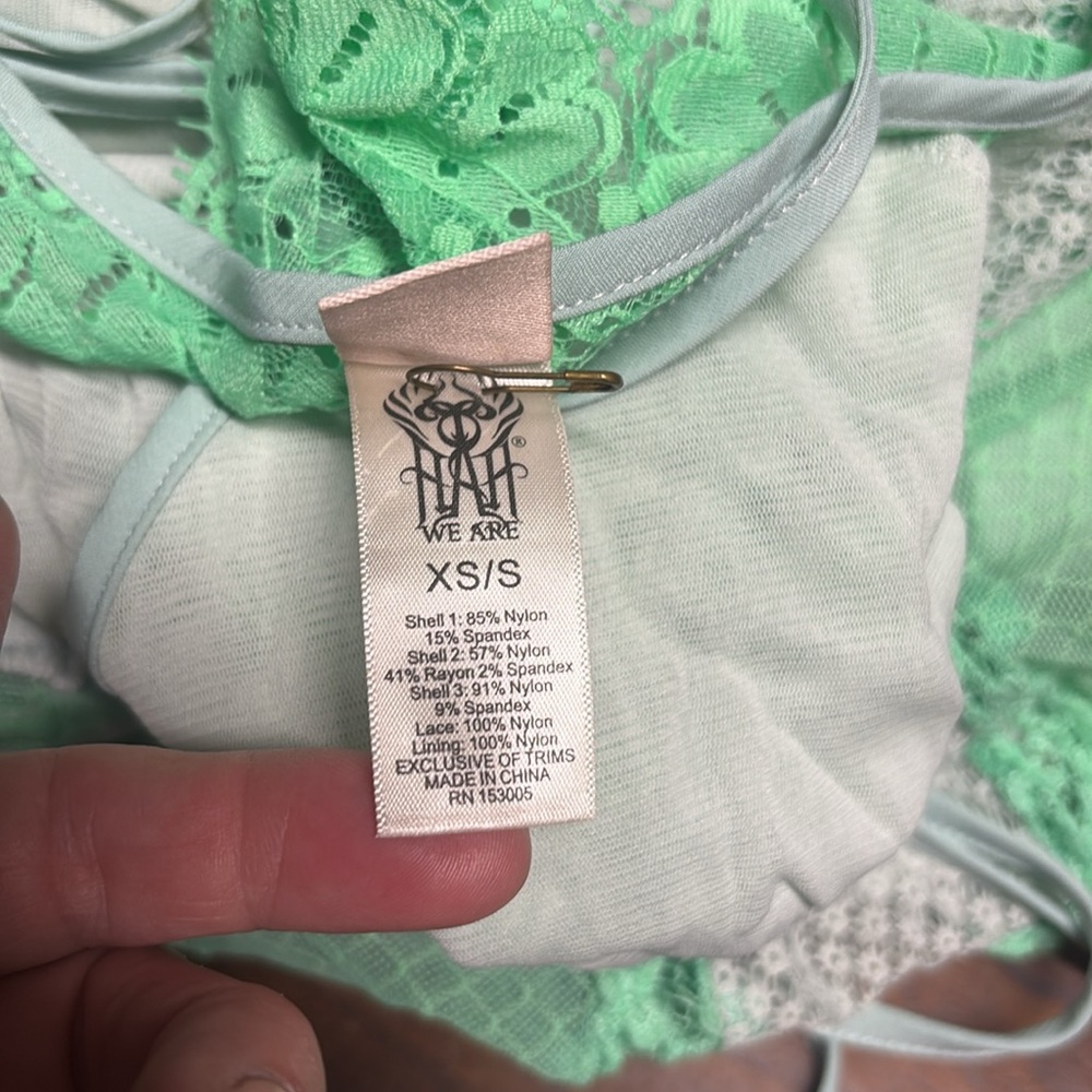 We Are Hah Green Lace-Back Maxi Dress Sz S/XS - Picture 3 of 3
